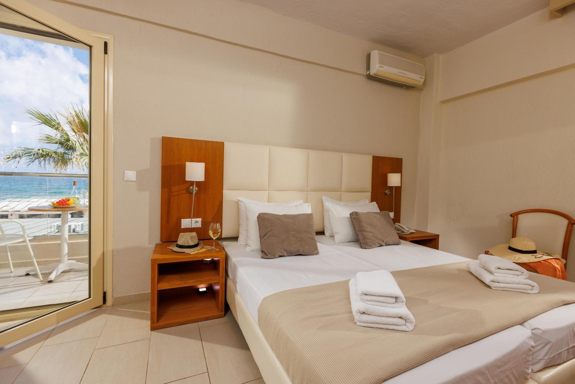 Malia Bay Beach Hotel & Bungalows Kültér fotó