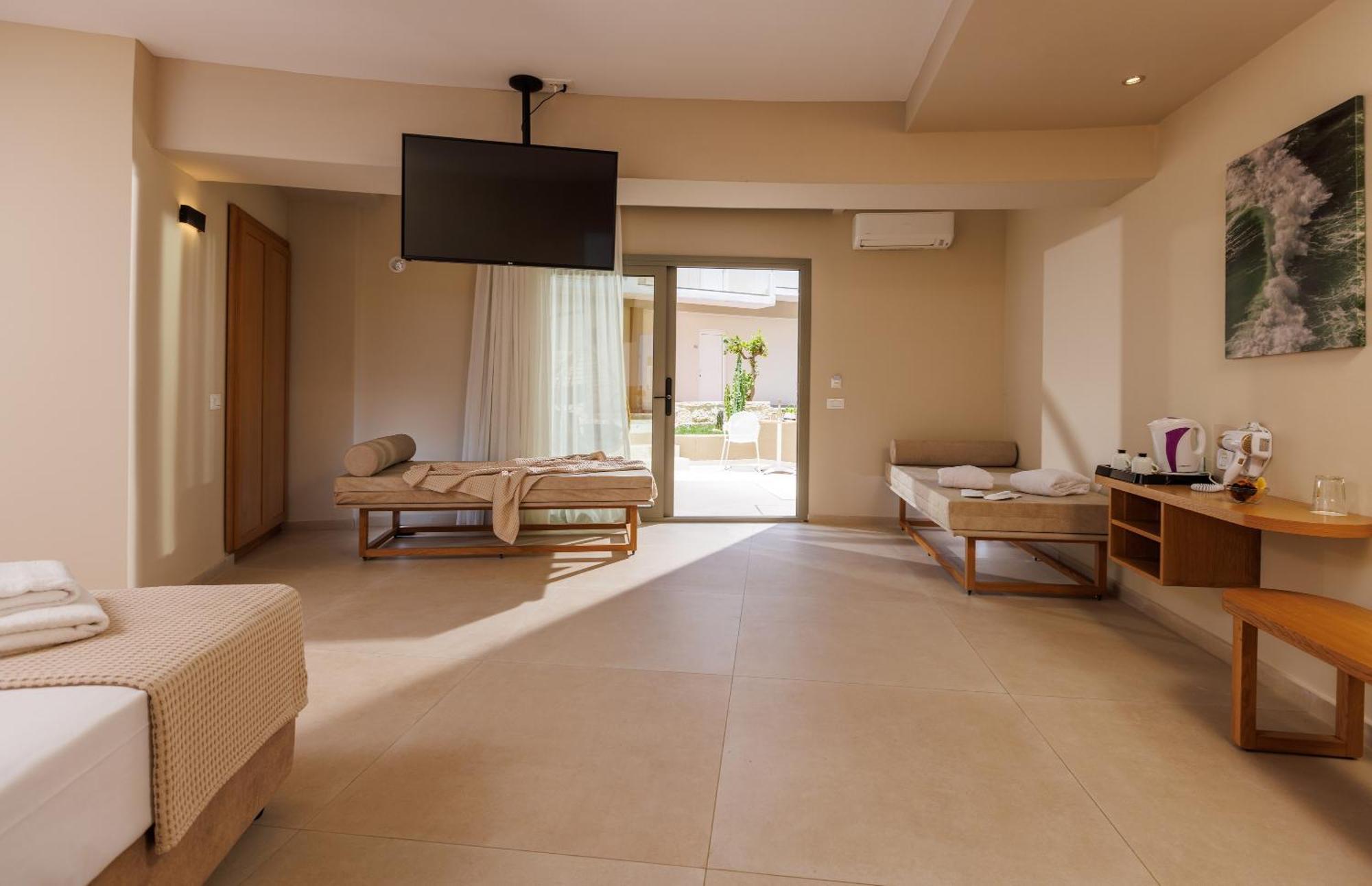 Malia Bay Beach Hotel & Bungalows Kültér fotó