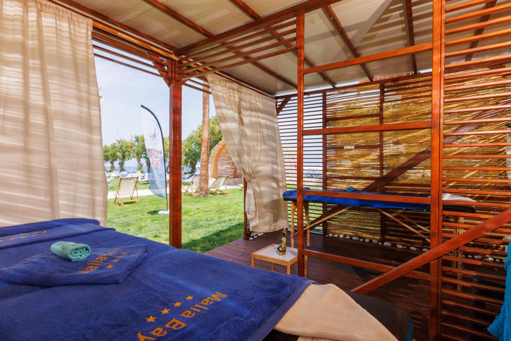 Malia Bay Beach Hotel & Bungalows Kültér fotó