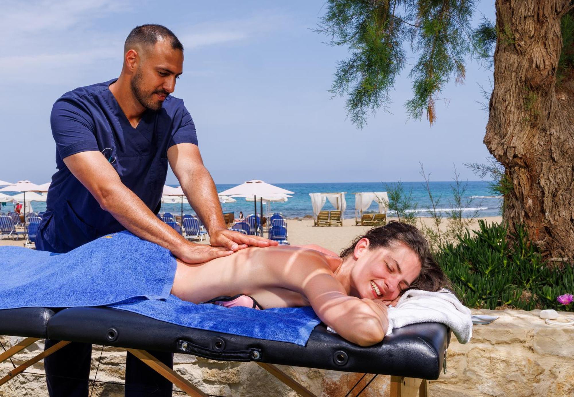 Malia Bay Beach Hotel & Bungalows Kültér fotó