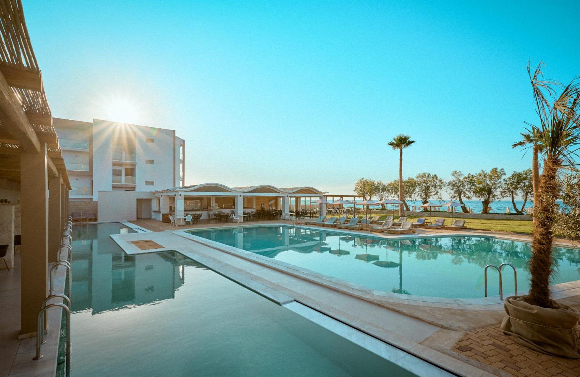 Malia Bay Beach Hotel & Bungalows Kültér fotó